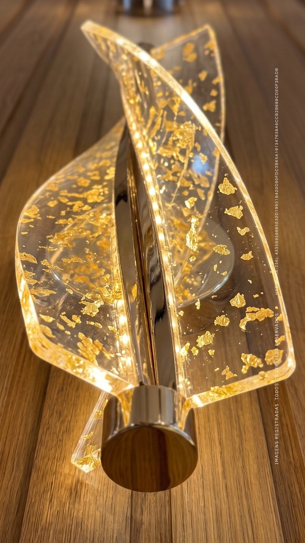 Arandela Led Moderna Espiral Dourada 17w Luz Quente Bivolt