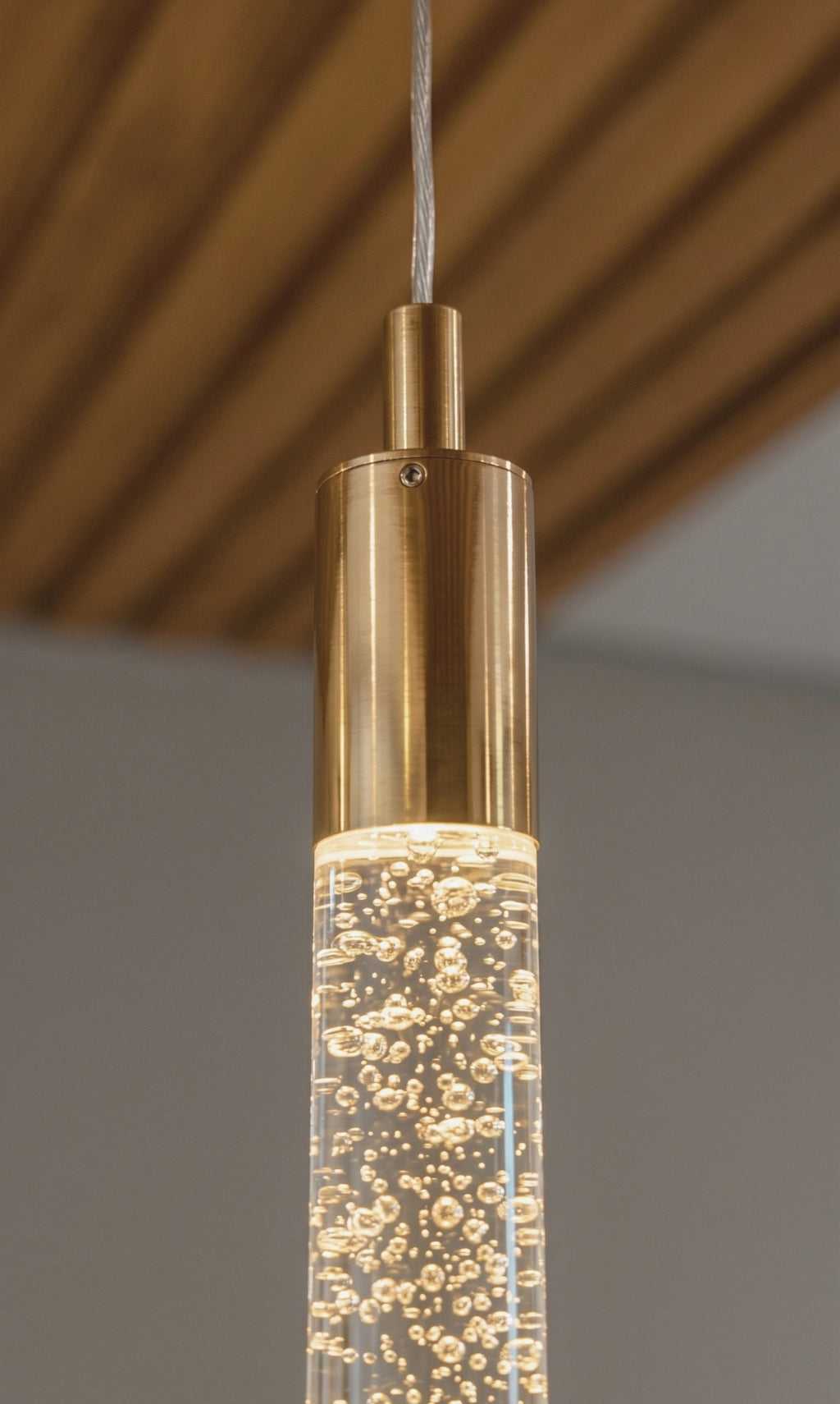 Pendente Cilindro Dourado Led Integrado Empire Gold