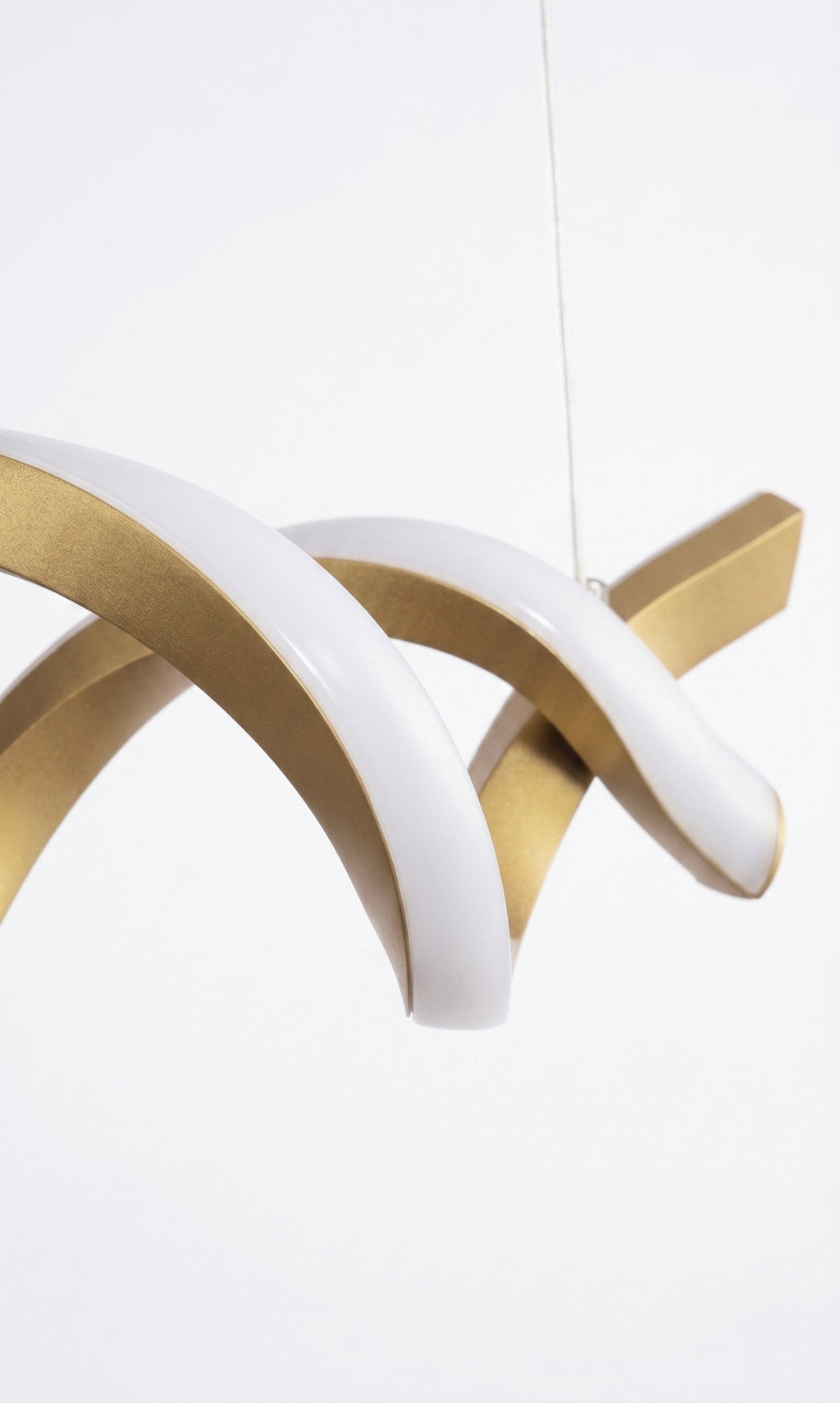 Lustre Pendente Led Dourado Ondas Dna 44w 3 Cores Bivolt