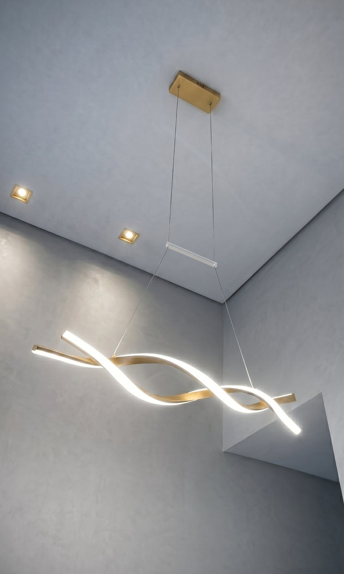 Lustre Pendente Led Dourado Ondas Dna 44w 3 Cores Bivolt