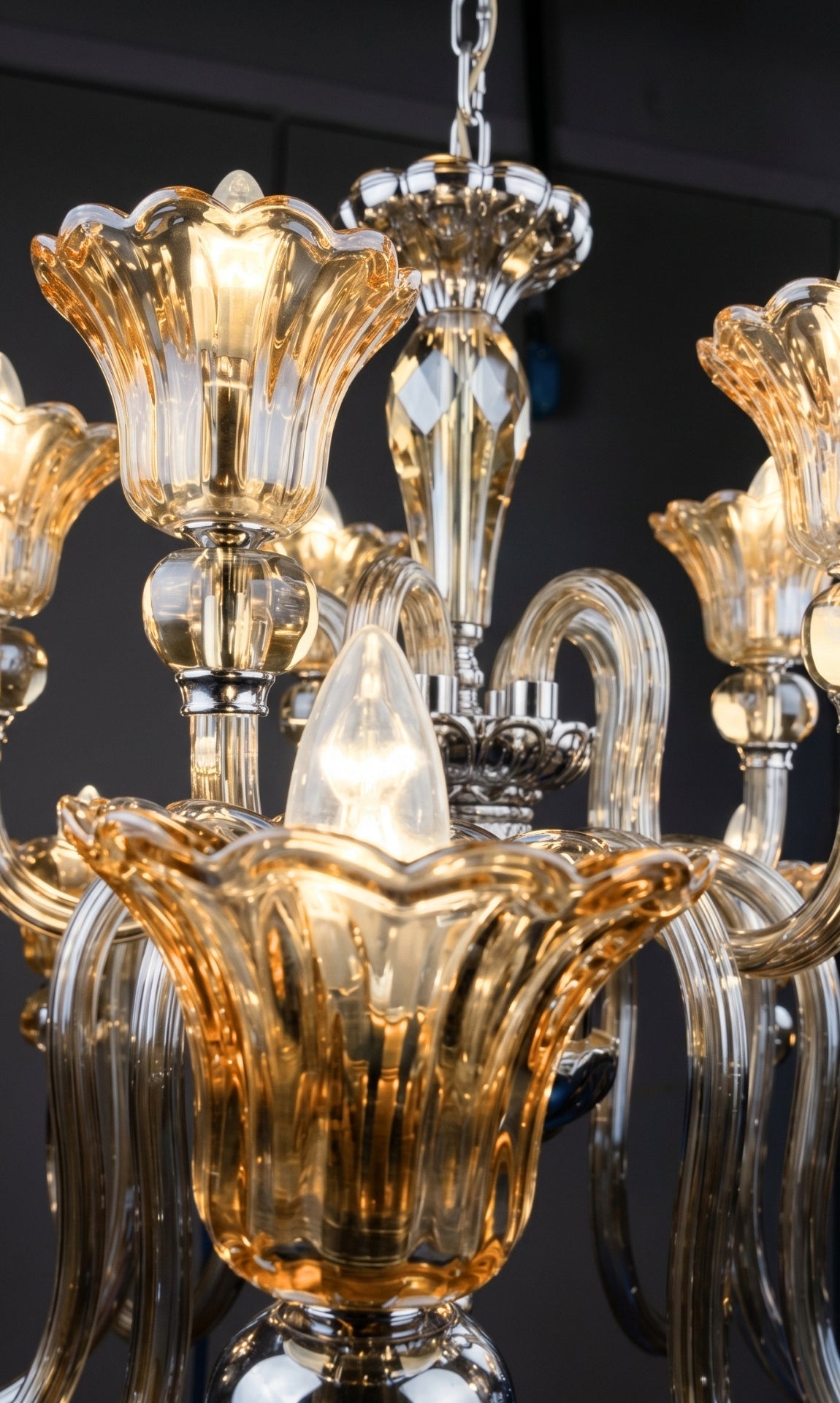 Lustre Candelabro De Cristal Luxuoso Ambar Com 15 Braços