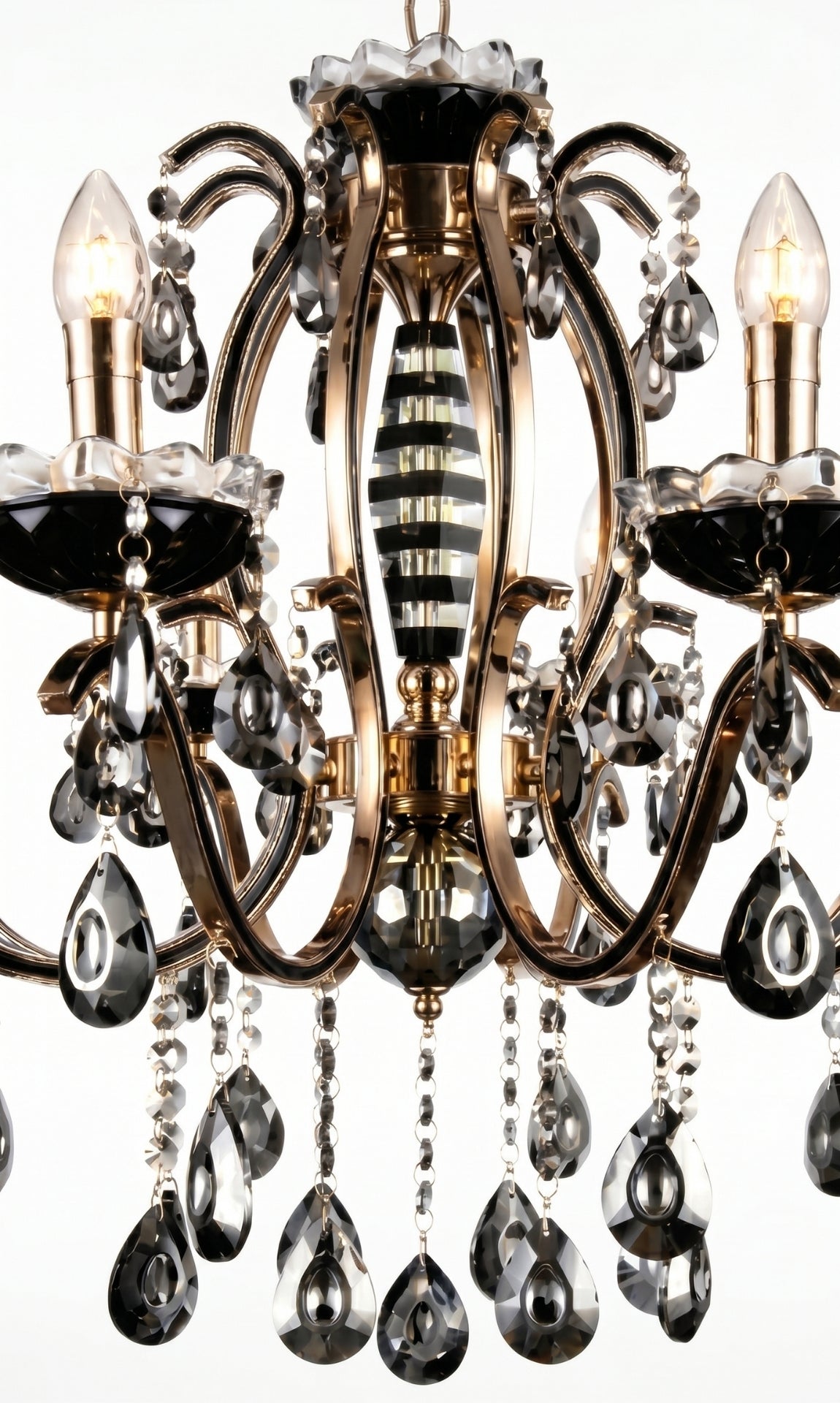 Lustre Candelabro de Cristal Legítimo Tudor 8 Braços Preto e Dourado