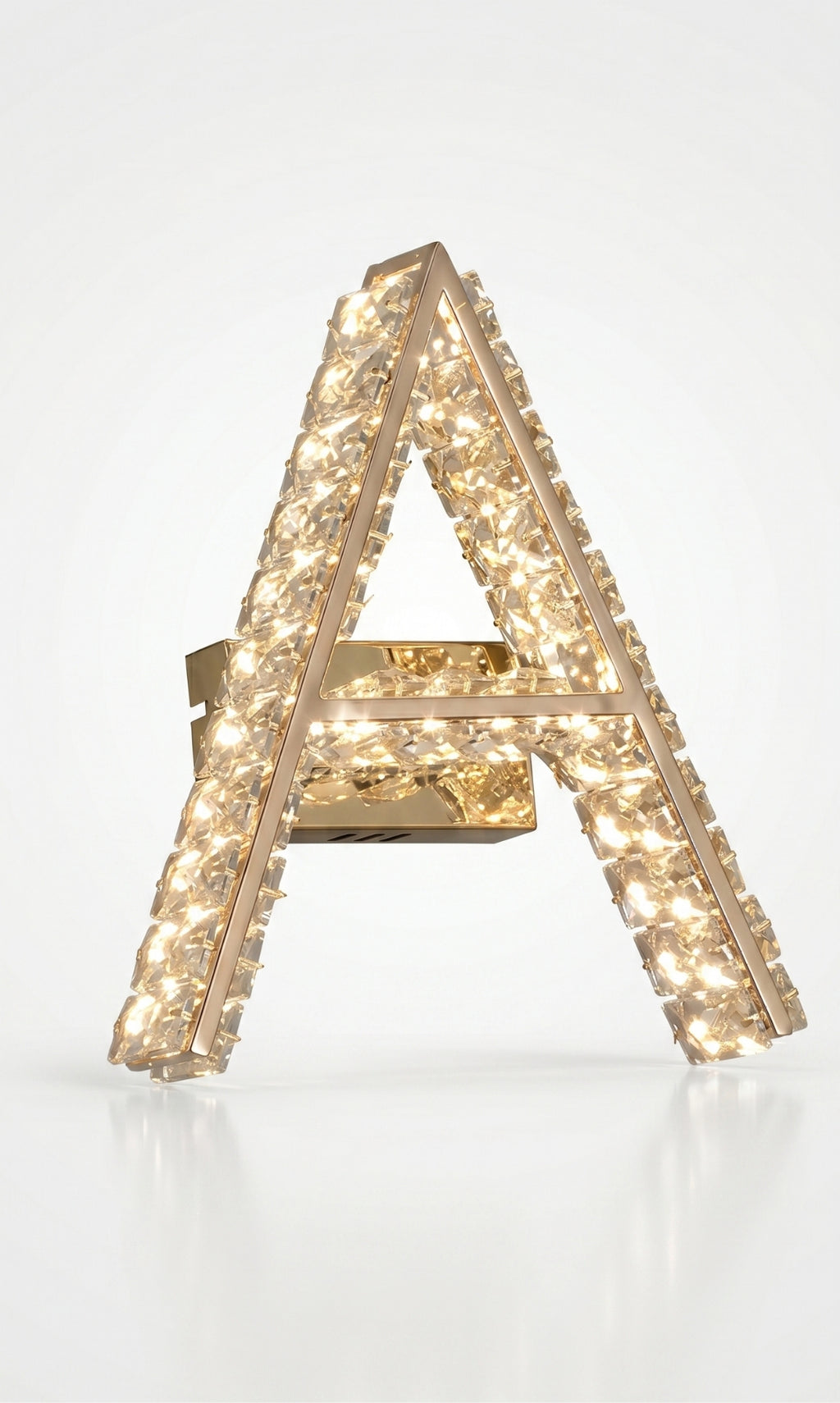 Arandela Parede Cristal Dourada Led Letras Alfabeto A - Z