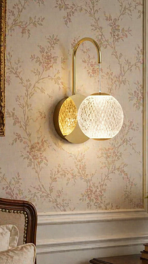 Arandela Dourada Clássica Globo LED 5W Bivolt