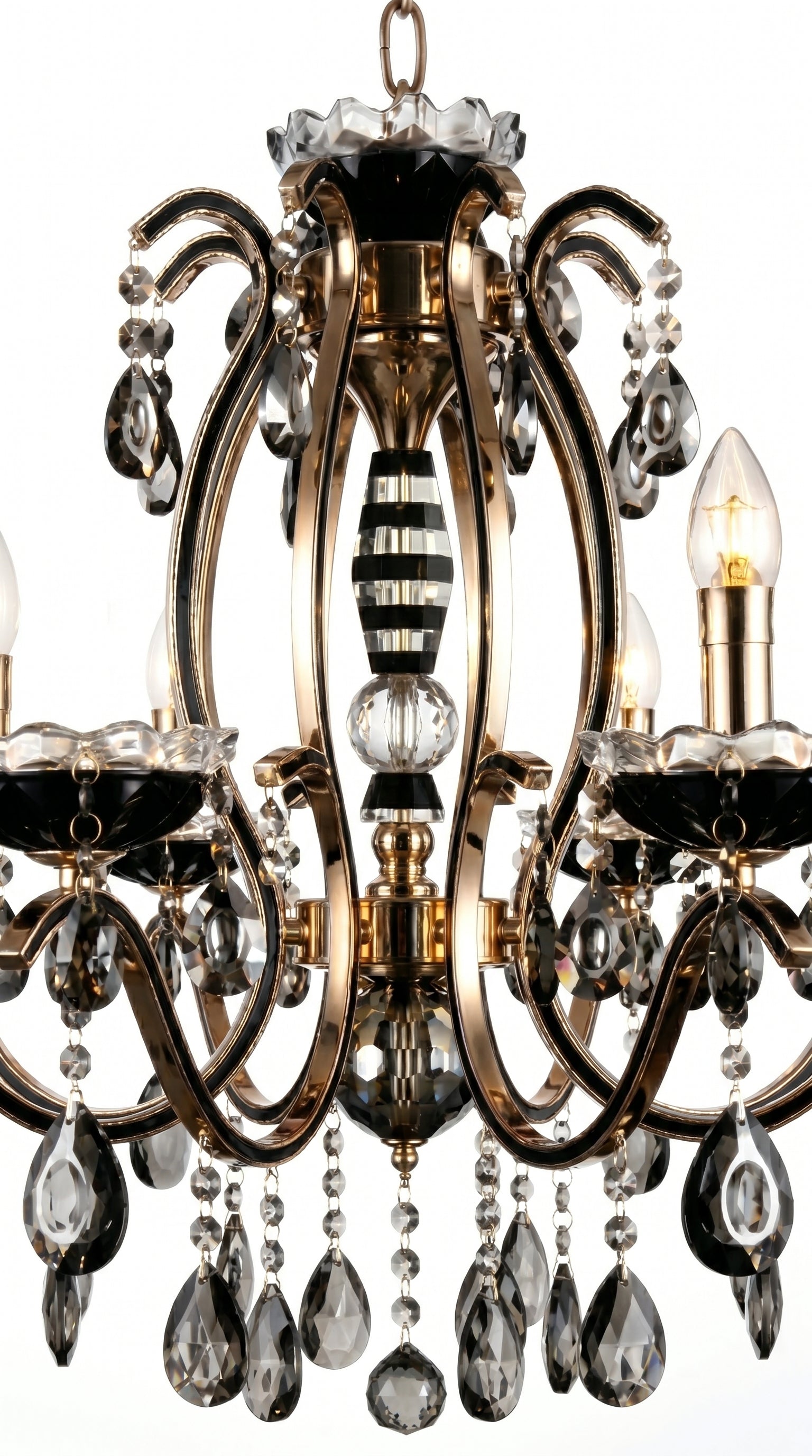 Lustre Candelabro de Cristal Legítimo Tudor 8 Braços Preto e Dourado